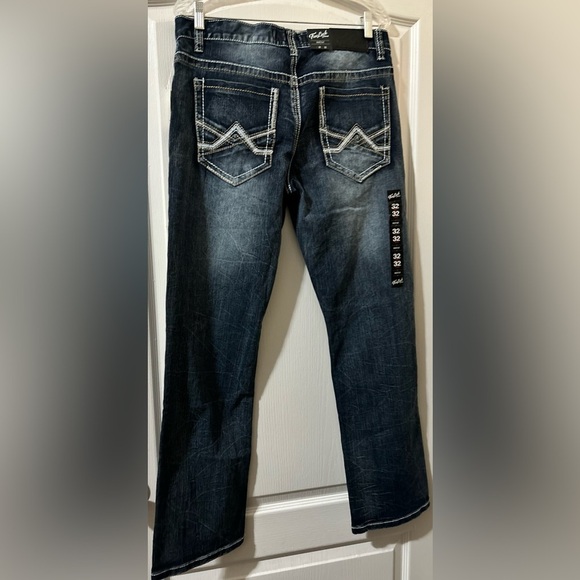 True Luck Mens Jeans Blue Tag Size 32/32 Straight Stretch Denim NWT - Picture 2 of 6